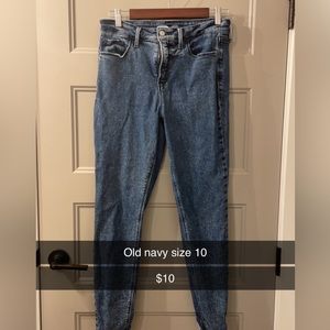 Dark wash skinny
